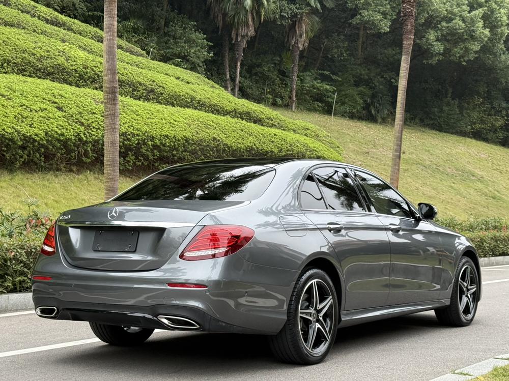 Mercedes-Benz Mercedes-Benz E-Class (Import)