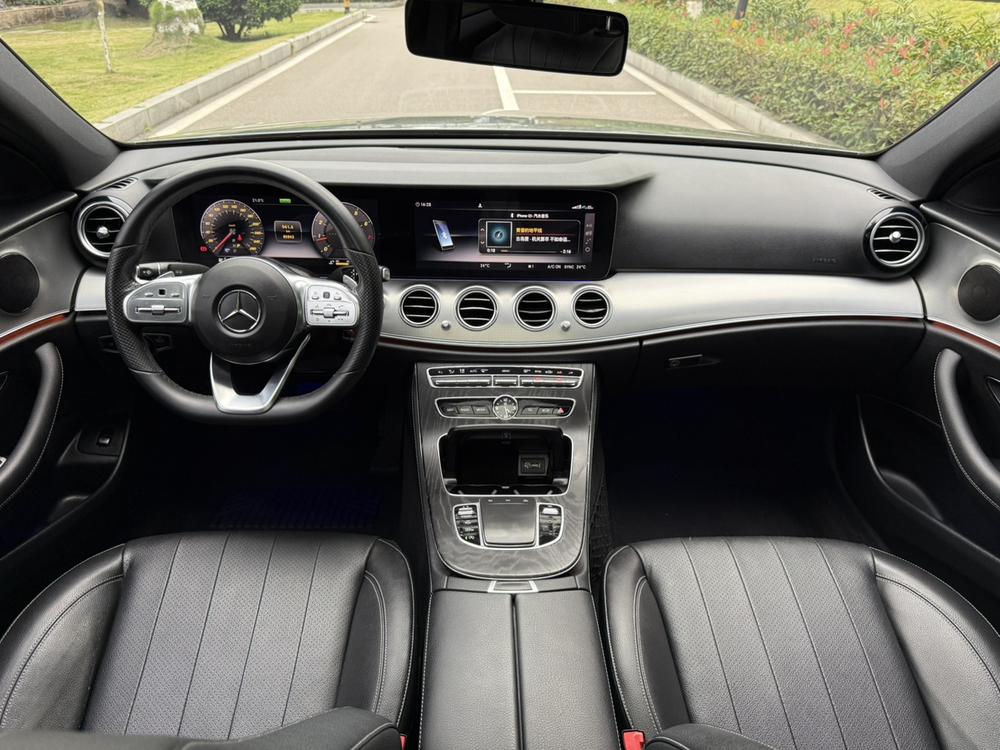 Mercedes-Benz Mercedes-Benz E-Class (Import)