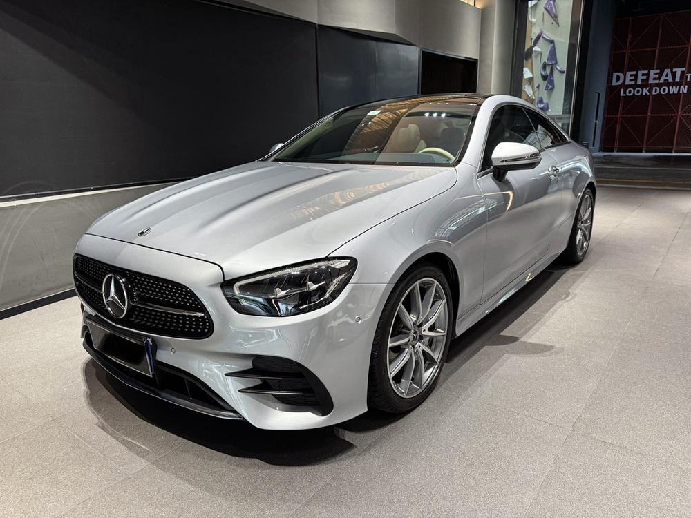 Mercedes-Benz Mercedes-Benz E-Class (Import)