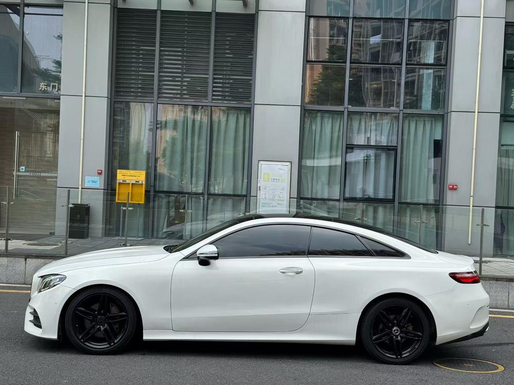 Mercedes-Benz Mercedes-Benz E-Class (Import)