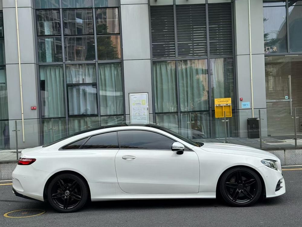 Mercedes-Benz Mercedes-Benz E-Class (Import)
