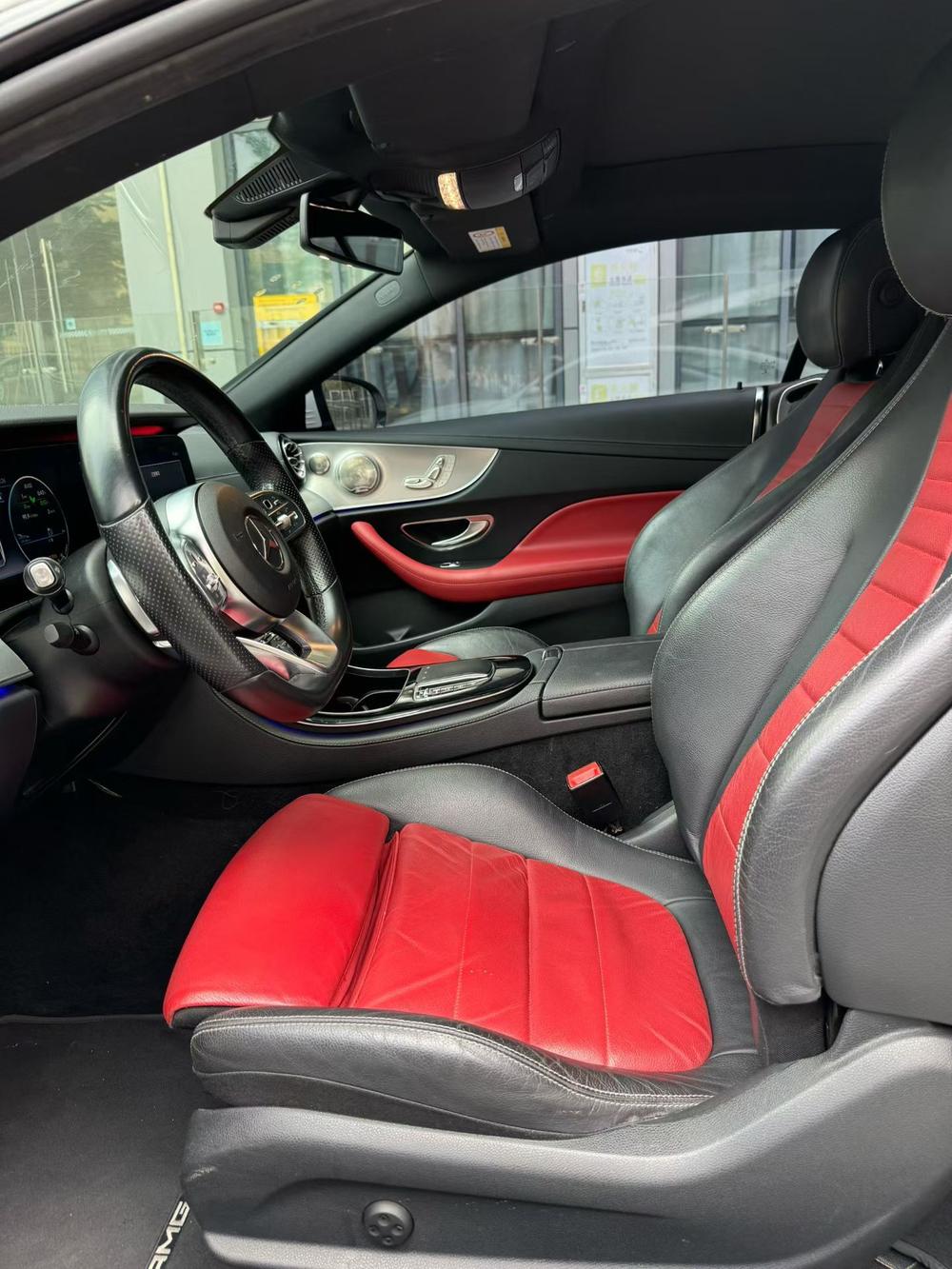 Mercedes-Benz Mercedes-Benz E-Class (Import)
