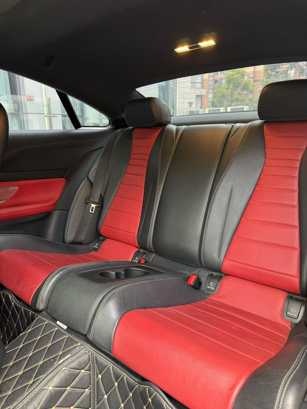 Mercedes-Benz Mercedes-Benz E-Class (Import)