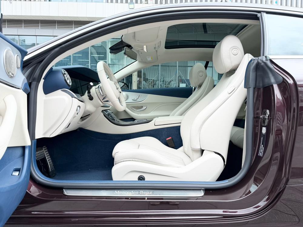 Mercedes-Benz Mercedes-Benz E-Class (Import)