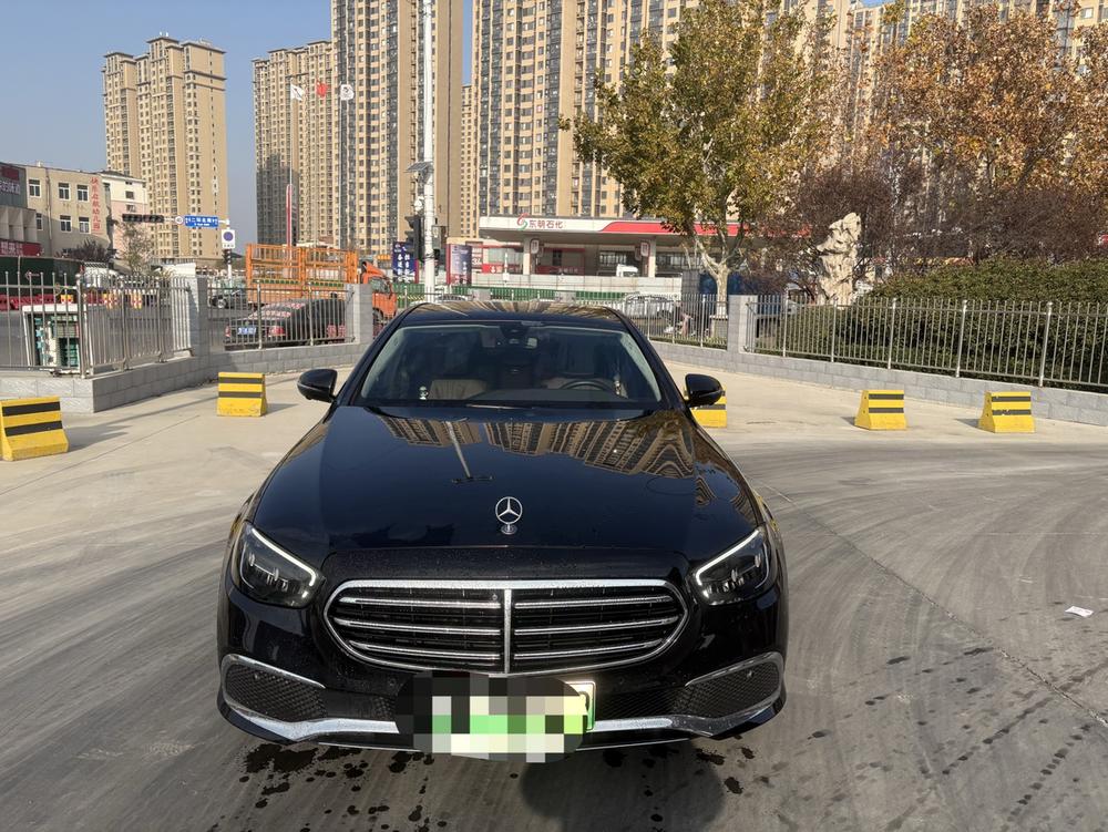 Mercedes-Benz Mercedes-Benz E-Class PHEV