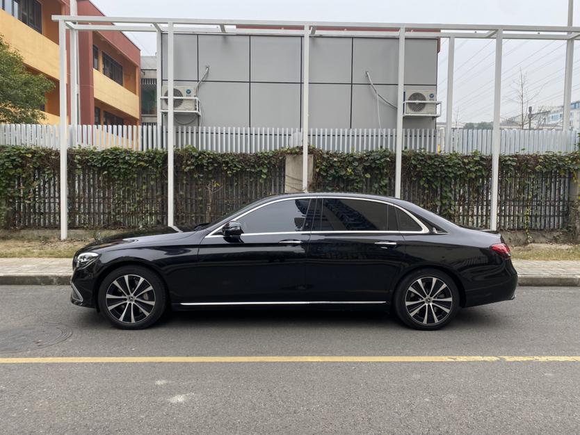 Mercedes-Benz Mercedes-Benz E-Class PHEV