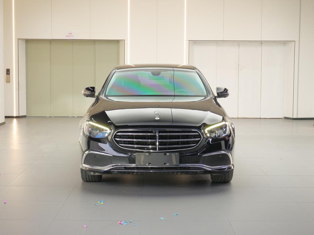 Mercedes-Benz Mercedes-Benz E-Class PHEV