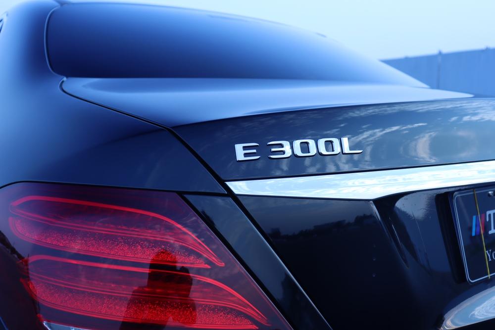 Mercedes-Benz Mercedes-Benz E-Class