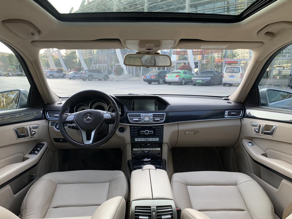 Mercedes-Benz Mercedes-Benz E-Class