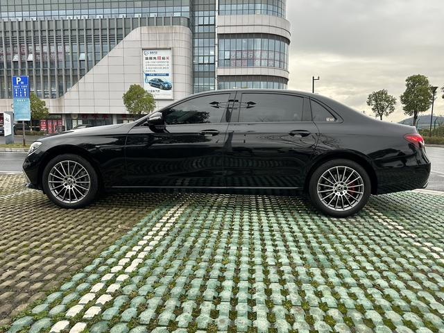 Mercedes-Benz Mercedes-Benz E-Class