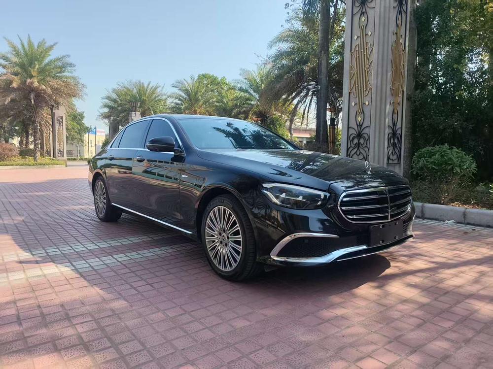Mercedes-Benz Mercedes-Benz E-Class