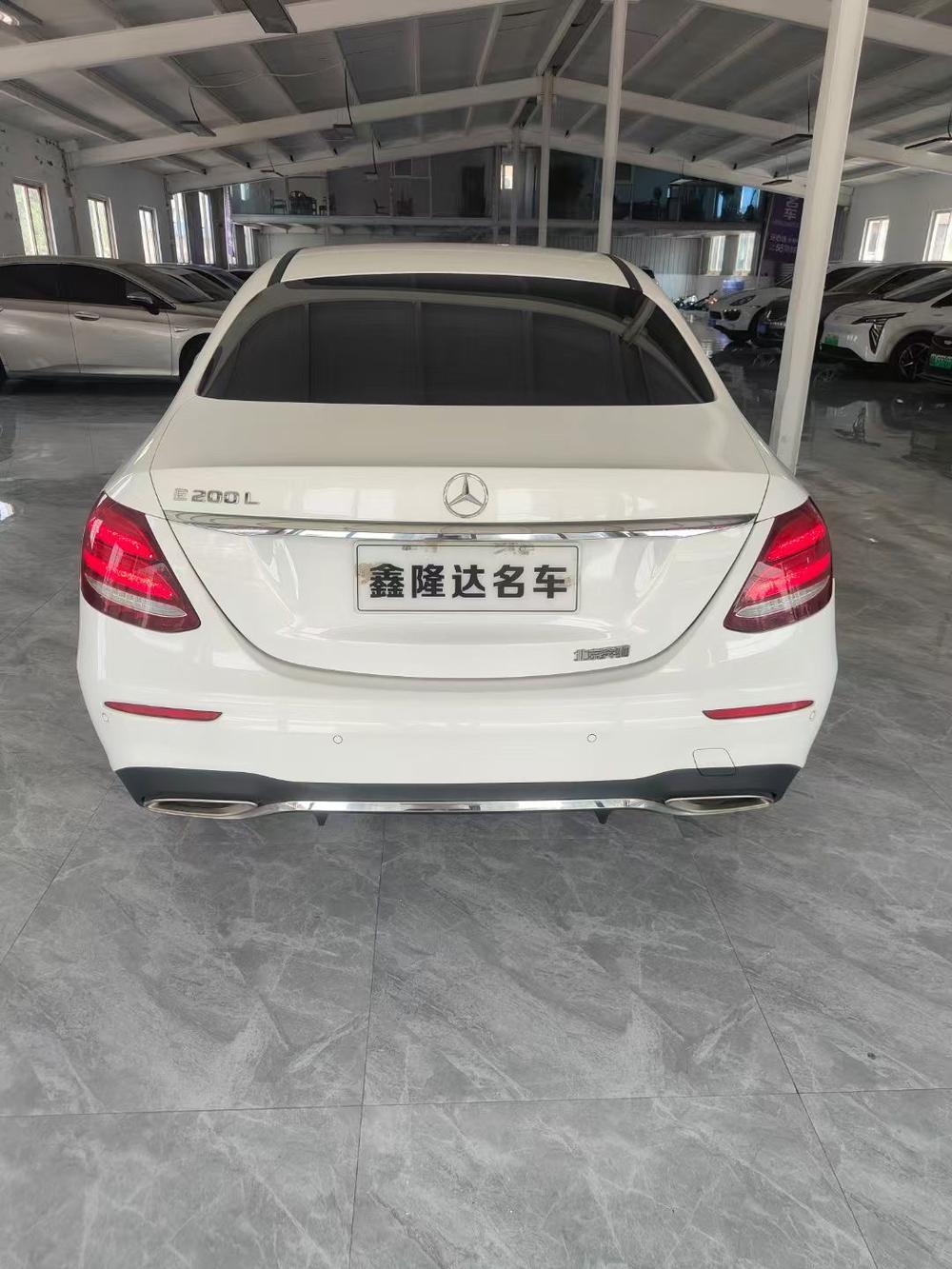Mercedes-Benz Mercedes-Benz E-Class