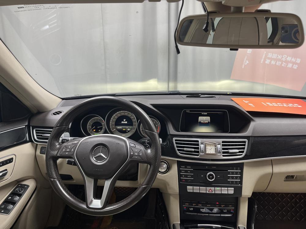 Mercedes-Benz Mercedes-Benz E-Class