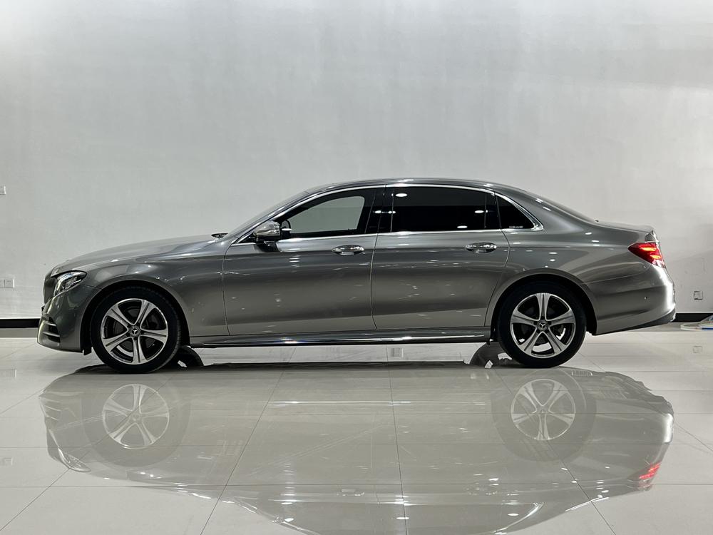 Mercedes-Benz Mercedes-Benz E-Class