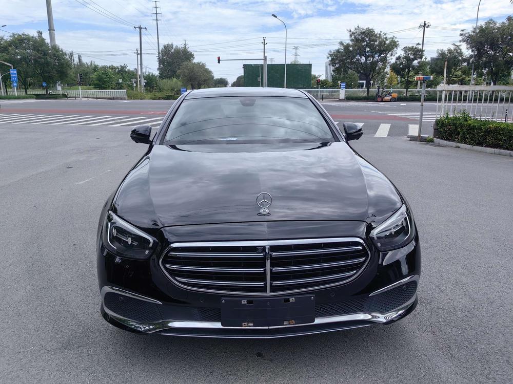 Mercedes-Benz Mercedes-Benz E-Class