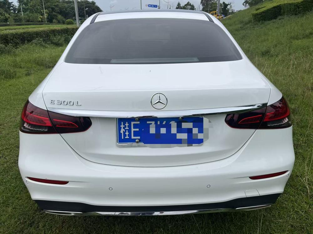 Mercedes-Benz Mercedes-Benz E-Class