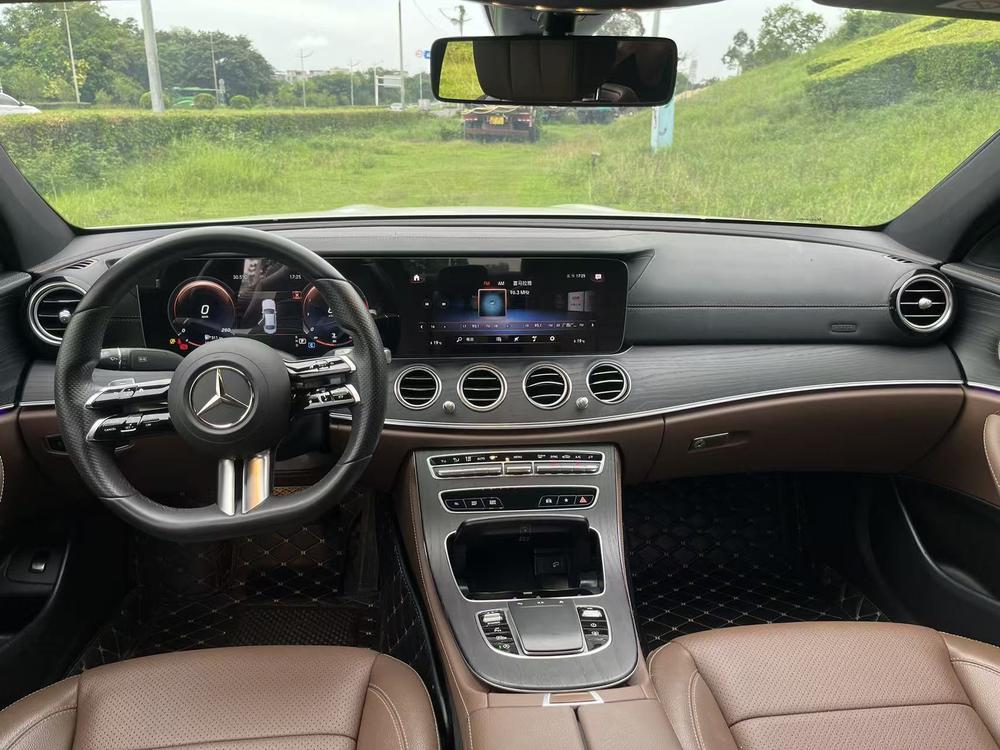 Mercedes-Benz Mercedes-Benz E-Class