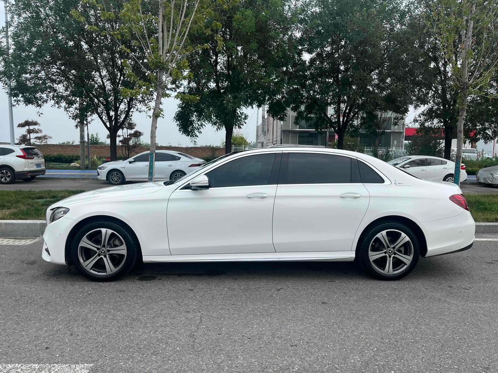 Mercedes-Benz Mercedes-Benz E-Class