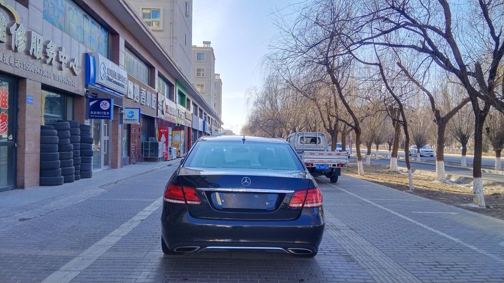 Mercedes-Benz Mercedes-Benz E-Class