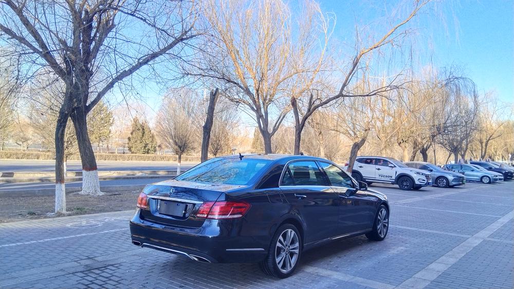 Mercedes-Benz Mercedes-Benz E-Class