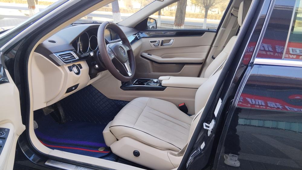 Mercedes-Benz Mercedes-Benz E-Class