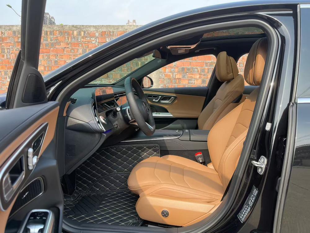 Mercedes-Benz Mercedes-Benz E-Class
