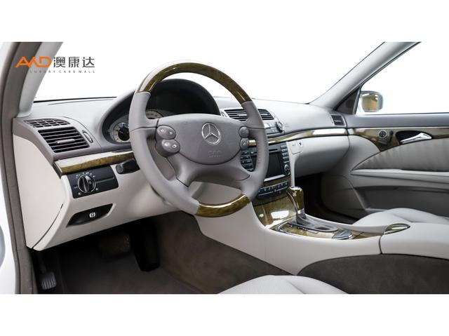 Mercedes-Benz Mercedes-Benz E-Class
