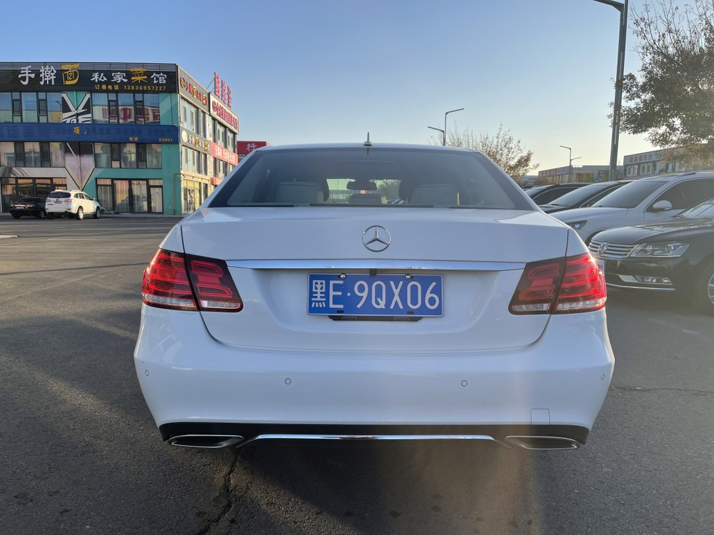 Mercedes-Benz Mercedes-Benz E-Class