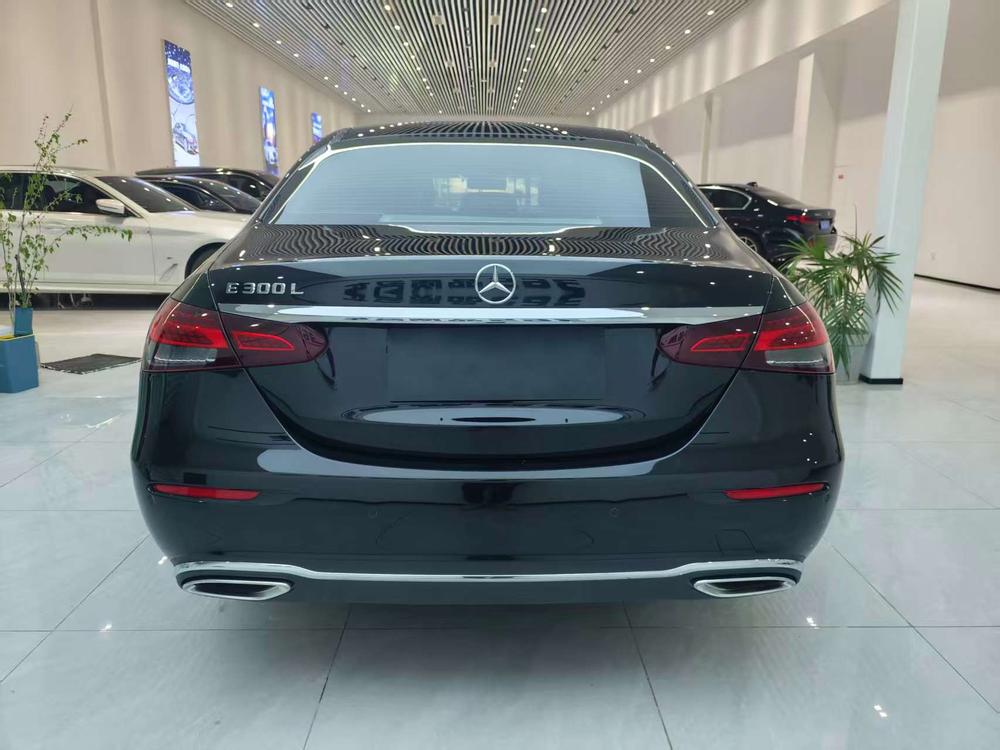 Mercedes-Benz Mercedes-Benz E-Class