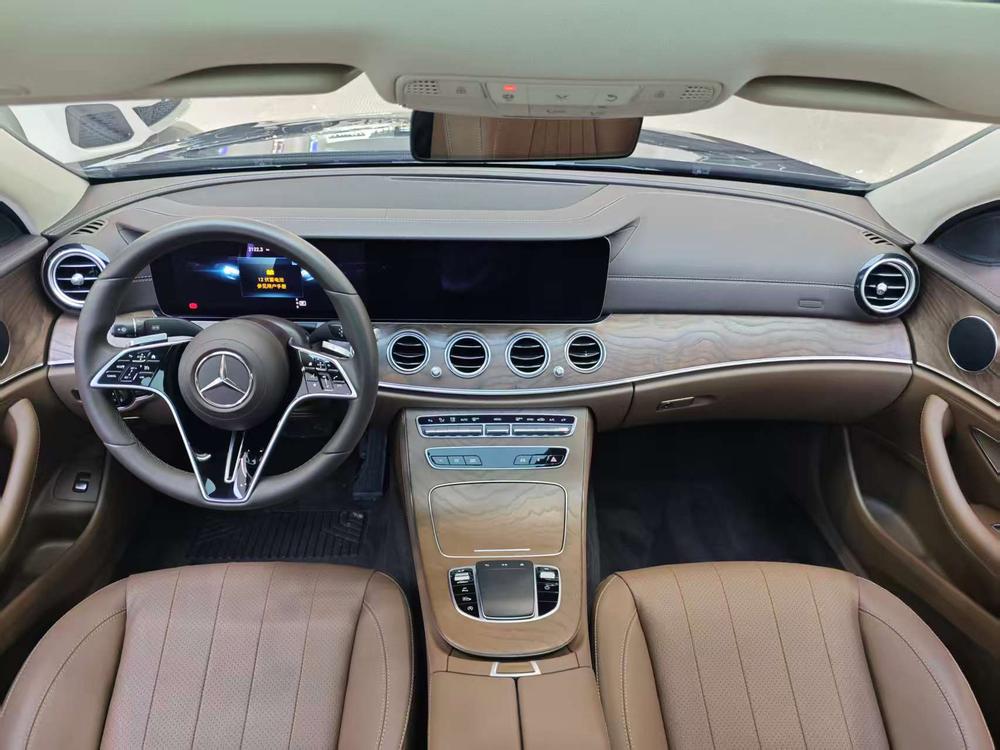 Mercedes-Benz Mercedes-Benz E-Class
