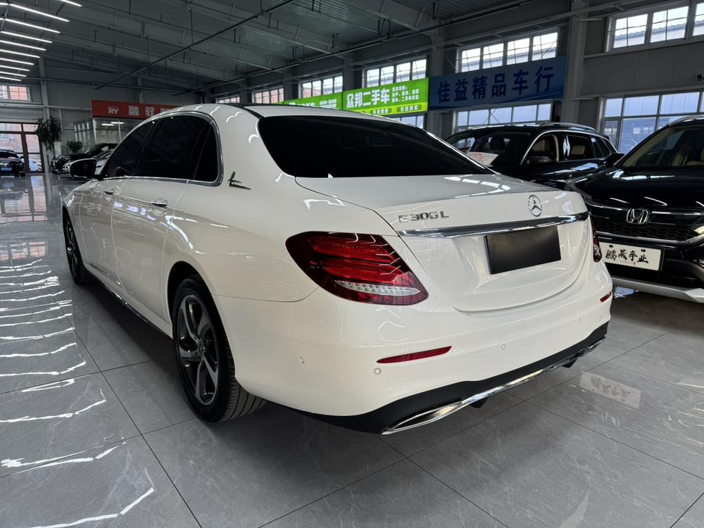 Mercedes-Benz Mercedes-Benz E-Class