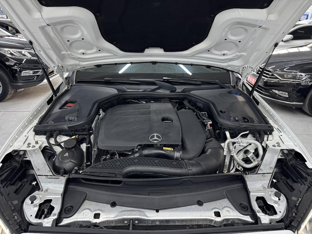 Mercedes-Benz Mercedes-Benz E-Class