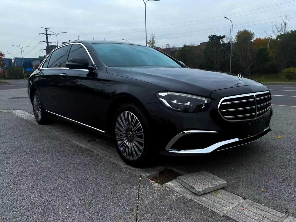 Mercedes-Benz Mercedes-Benz E-Class