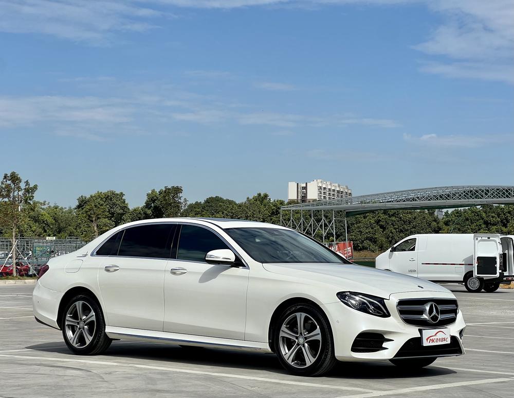 Mercedes-Benz Mercedes-Benz E-Class