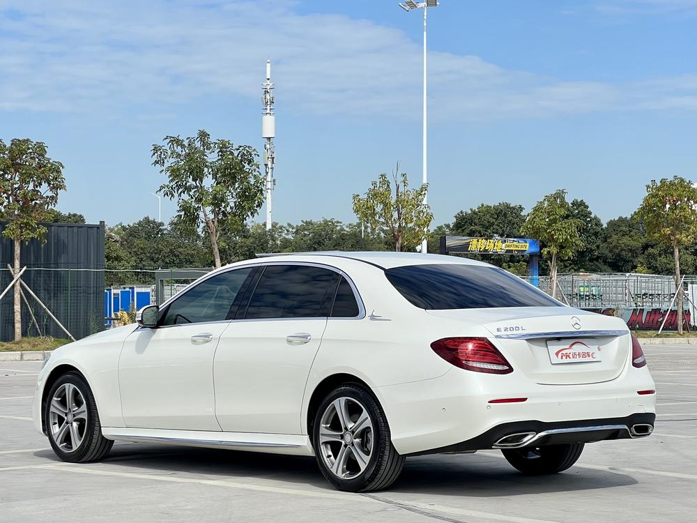 Mercedes-Benz Mercedes-Benz E-Class