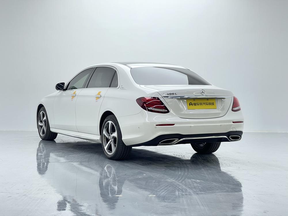 Mercedes-Benz Mercedes-Benz E-Class