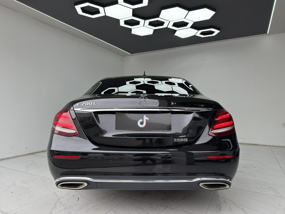 Mercedes-Benz Mercedes-Benz E-Class