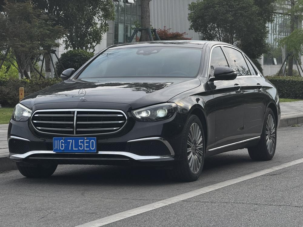 Mercedes-Benz Mercedes-Benz E-Class