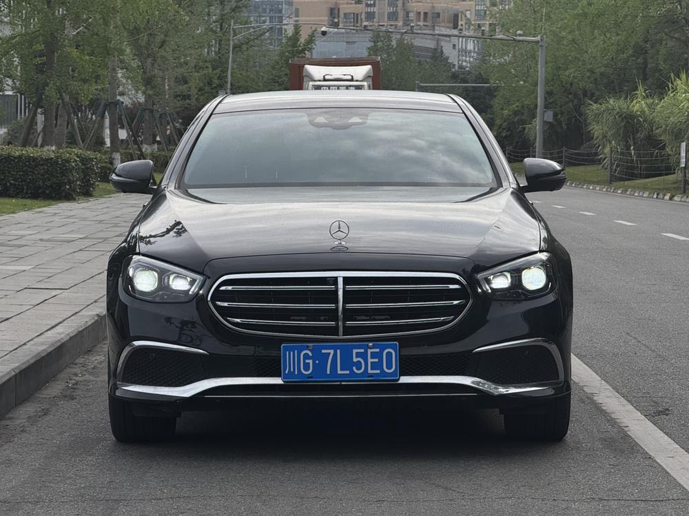 Mercedes-Benz Mercedes-Benz E-Class