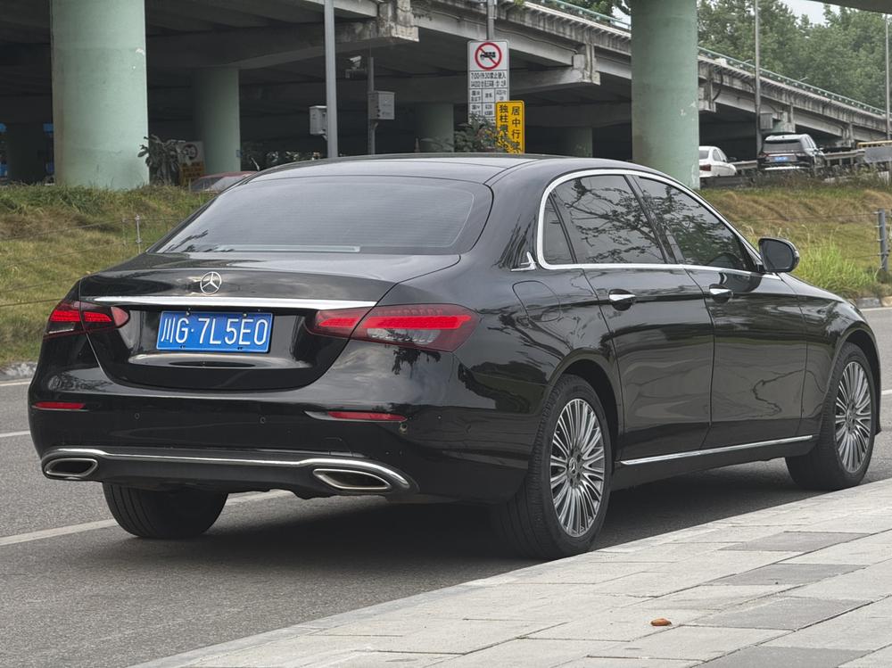 Mercedes-Benz Mercedes-Benz E-Class