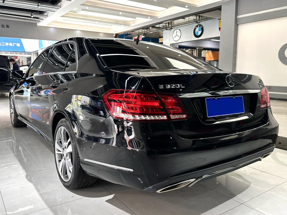 Mercedes-Benz Mercedes-Benz E-Class