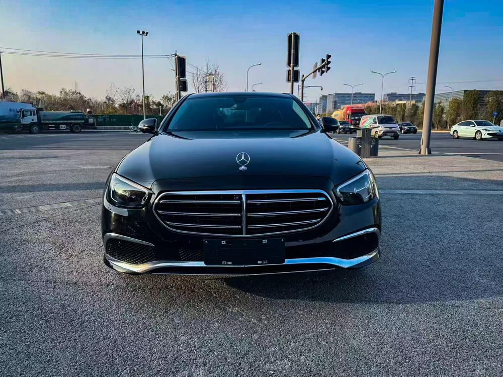 Mercedes-Benz Mercedes-Benz E-Class