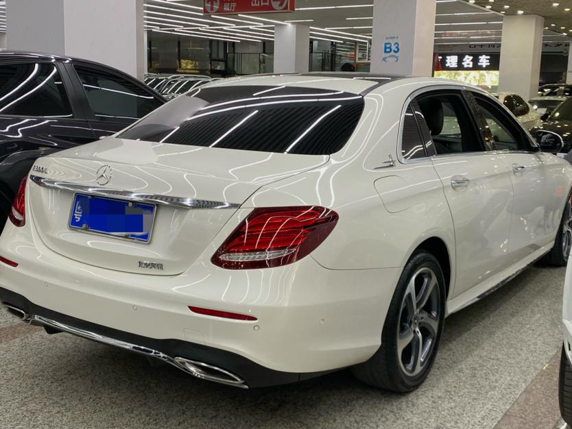 Mercedes-Benz Mercedes-Benz E-Class