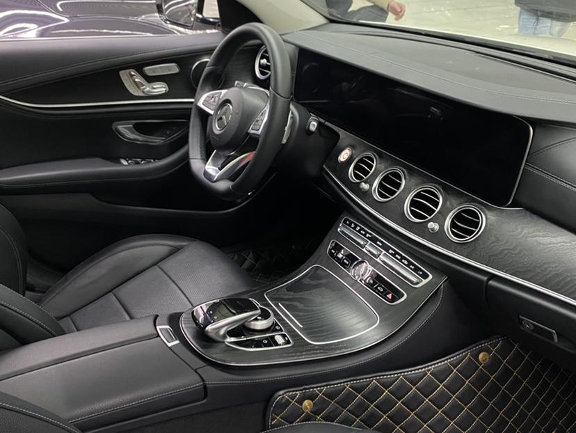Mercedes-Benz Mercedes-Benz E-Class