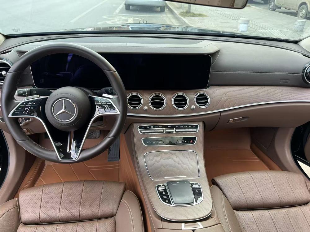 Mercedes-Benz Mercedes-Benz E-Class