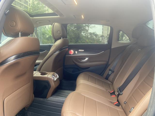 Mercedes-Benz Mercedes-Benz E-Class