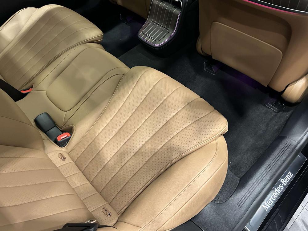 Mercedes-Benz Mercedes-Benz E-Class
