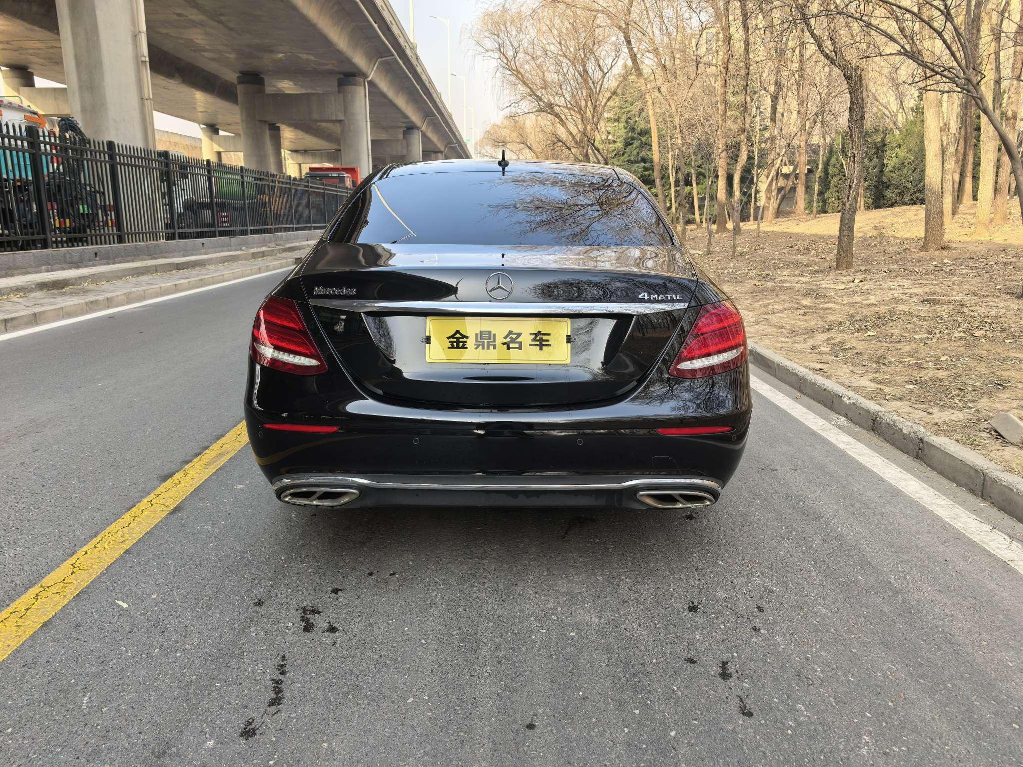 Mercedes-Benz Mercedes-Benz E-Class