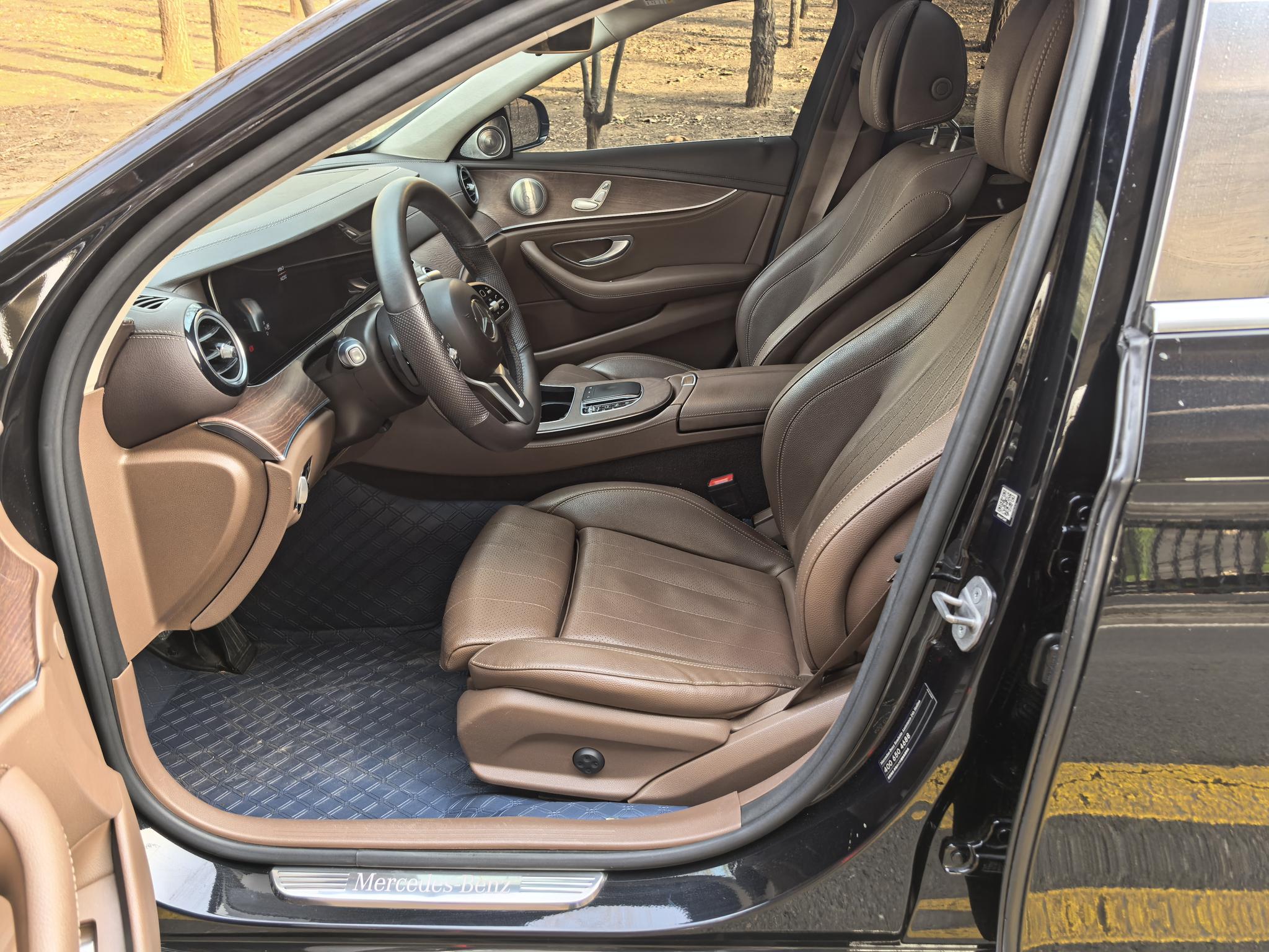 Mercedes-Benz Mercedes-Benz E-Class