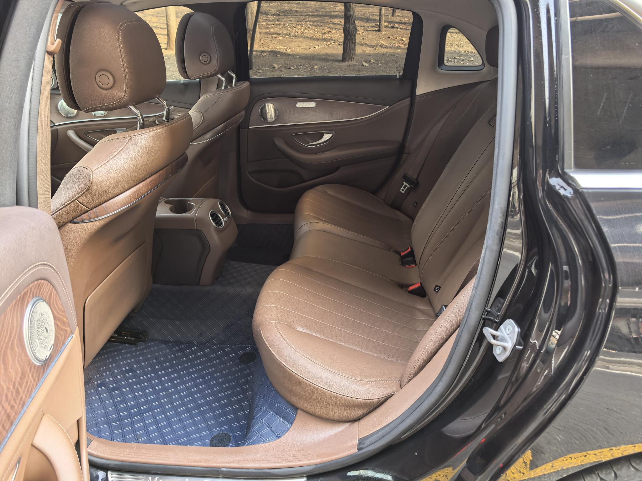 Mercedes-Benz Mercedes-Benz E-Class